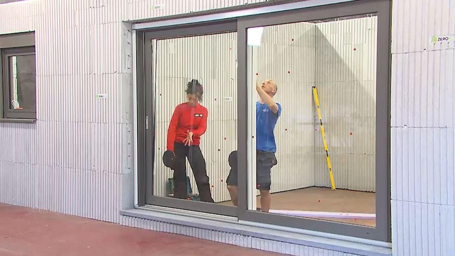 PLAATS ZELF JE RAMEN EN DEUREN