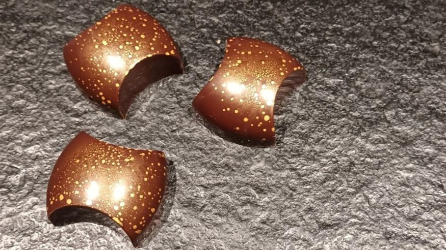 14. PINNEAPPLETHÉ