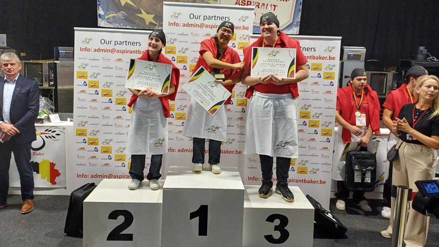 Akané Wakasugi winnaar van Aspirant Baker