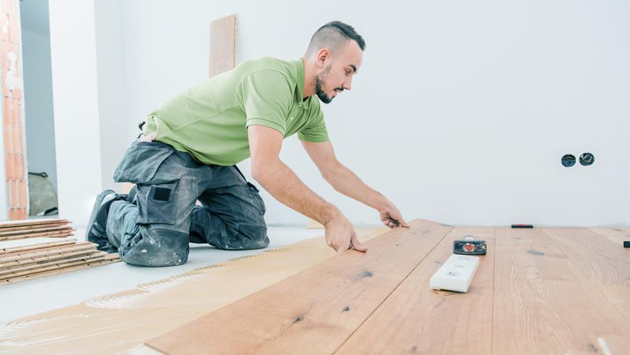 Parket versus vloerverwarming: de juiste lijm is cruciaal