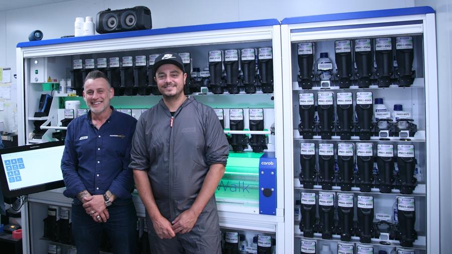 PPG Refinish viert vijfjarig bestaan van de MoonWalk®