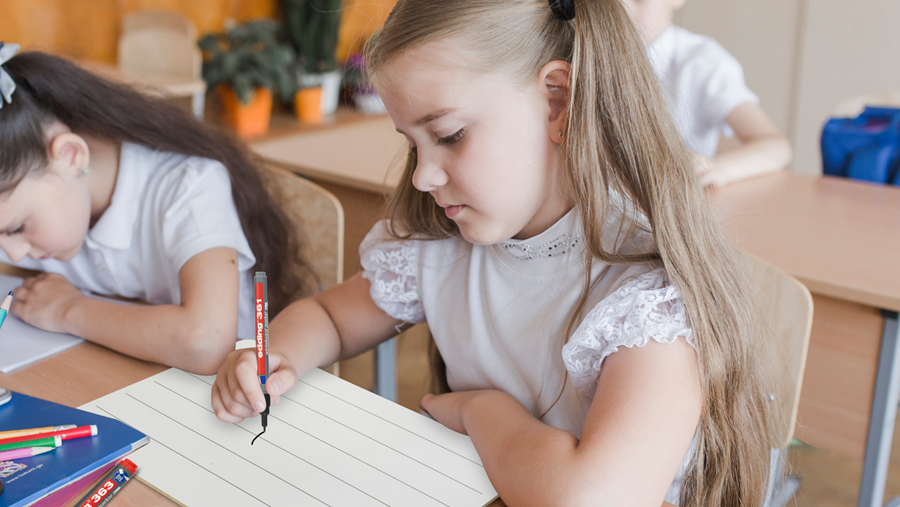 edding au service de l'éducation: un partenaire fiable pour les écoles et les distributeurs