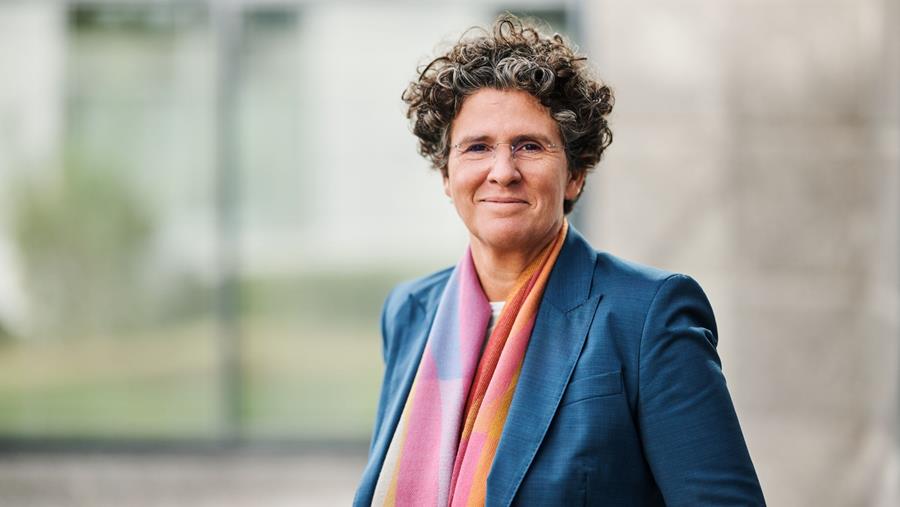 TRAXIO nomme Emily Coenegrachts au poste de CEO