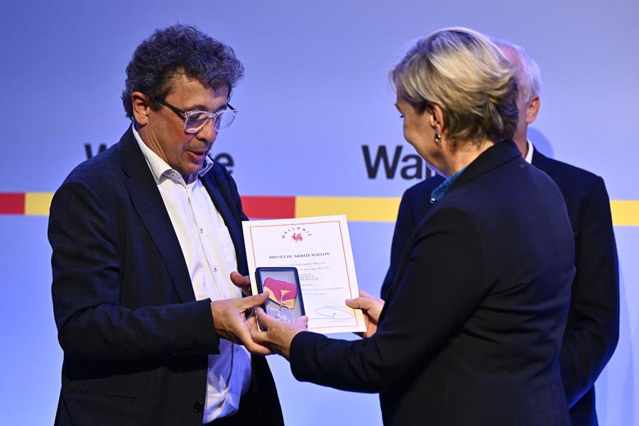 Philippe Boxho honoré à la remise des Mérites wallons