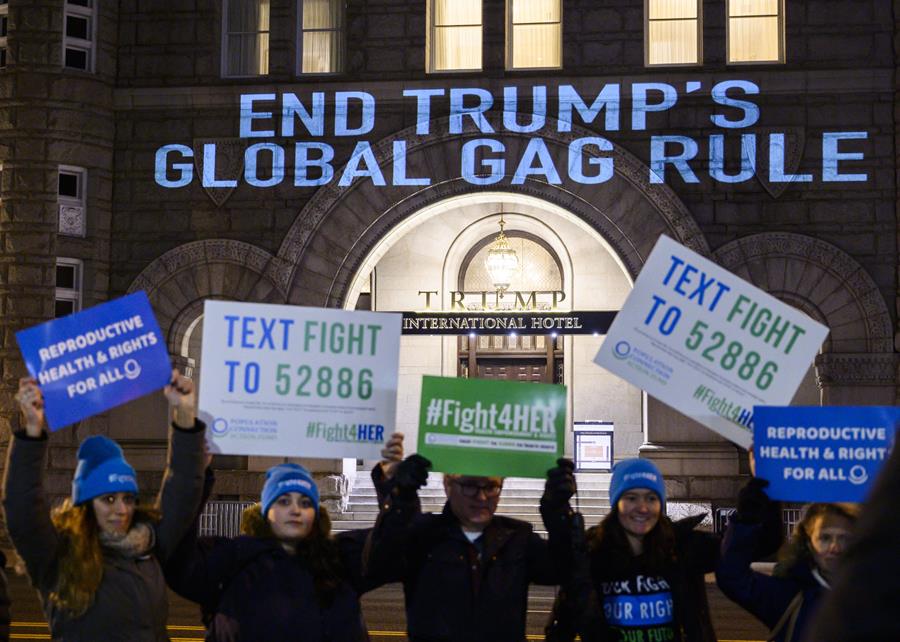 États-Unis: Médecin du Monde déplore le conditionnement du financement d'organisations