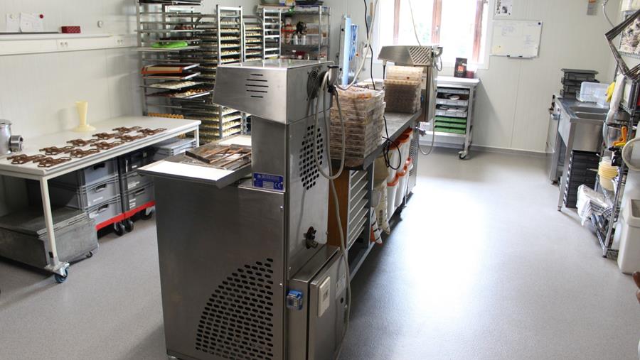 Zorgeloos werken op acrylaat gietvloer